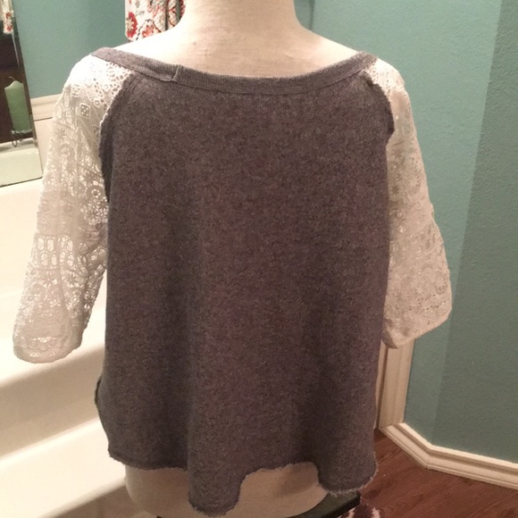 Victoria Secret Top - Picture 5 of 8